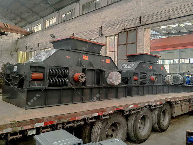 砂石骨料的原材料有哪些？對輥式制砂機(jī)多少錢一臺？