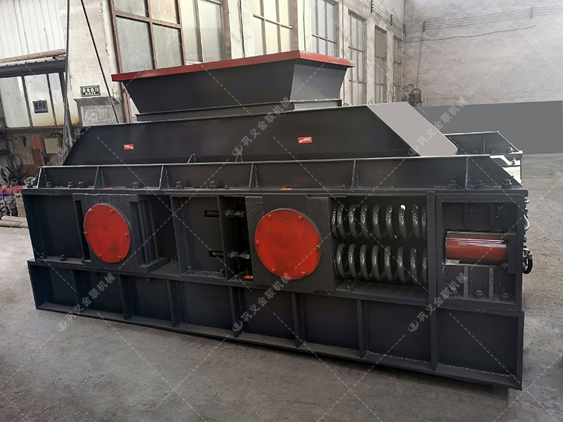 2PG1508大型鵝卵石破碎機發(fā)貨 發(fā)往重慶