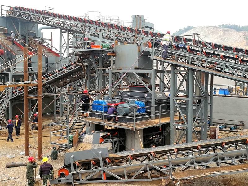 對輥破碎機的主要優(yōu)勢有哪些？選購對輥破的注意事項